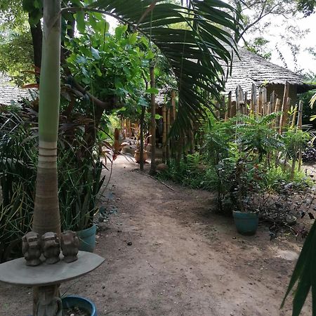 Evergreen Eco Lodge Retreat Tujering エクステリア 写真